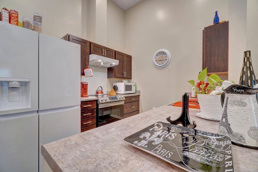 Holley Pointe Apartments, 622 Effingham St, Portsmouth, VA RentCafe